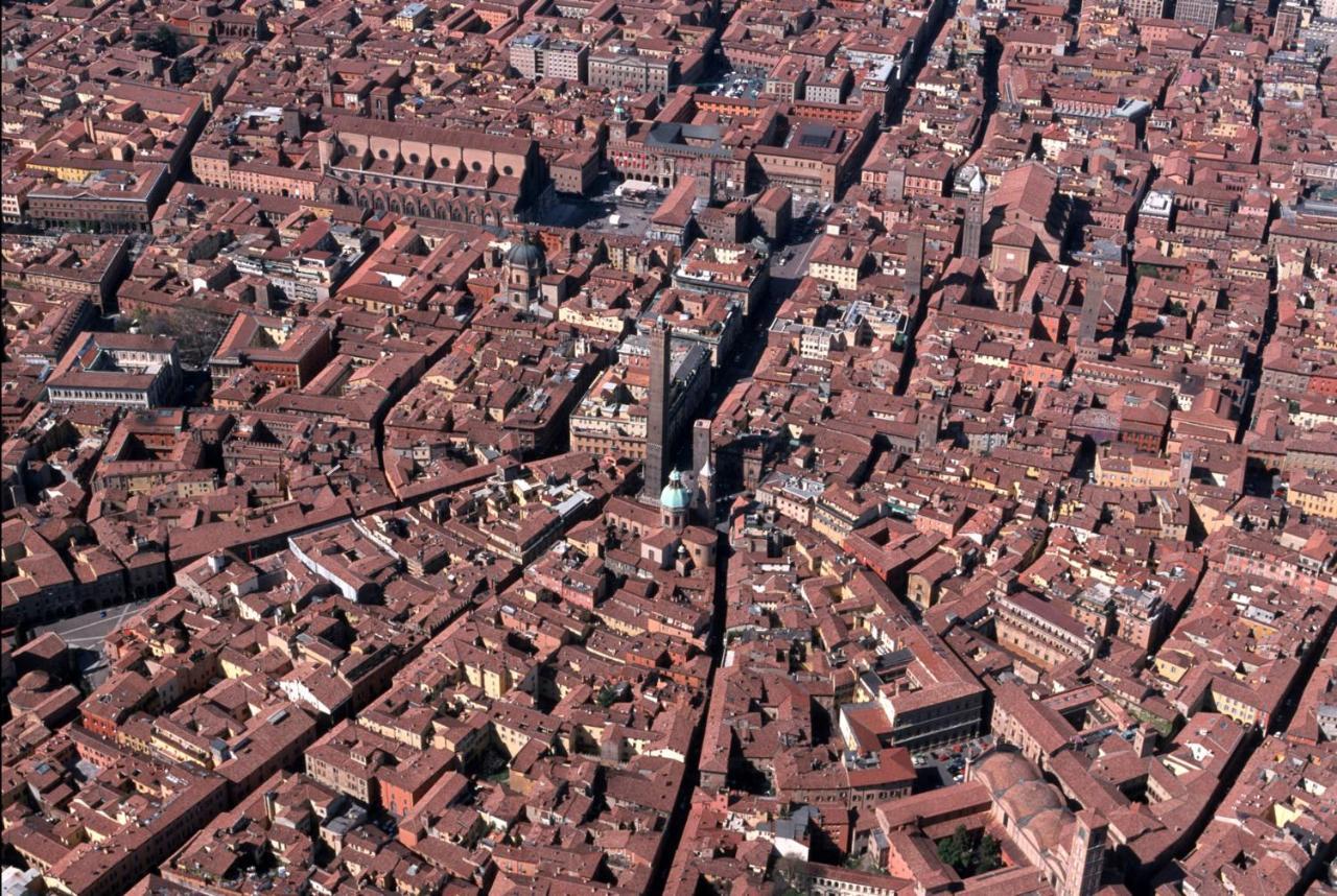 B&B Bologna Station Экстерьер фото