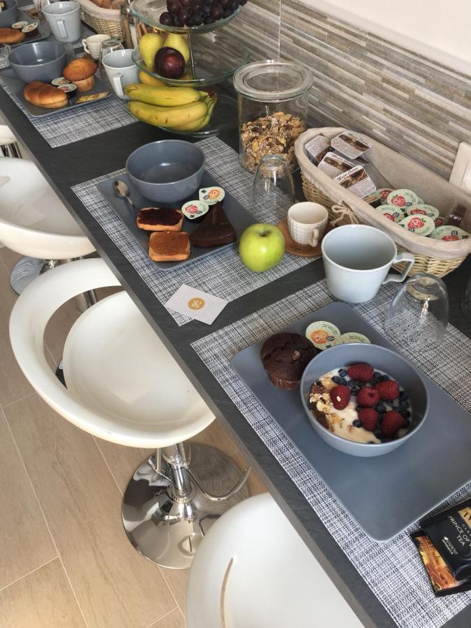 B&B Bologna Station Экстерьер фото