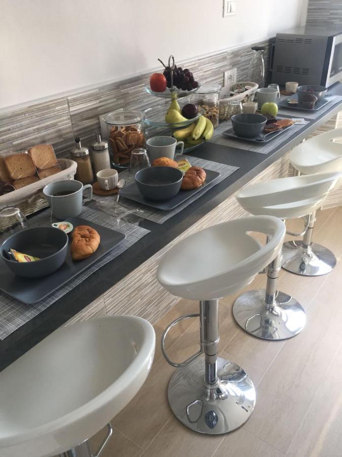 B&B Bologna Station Экстерьер фото